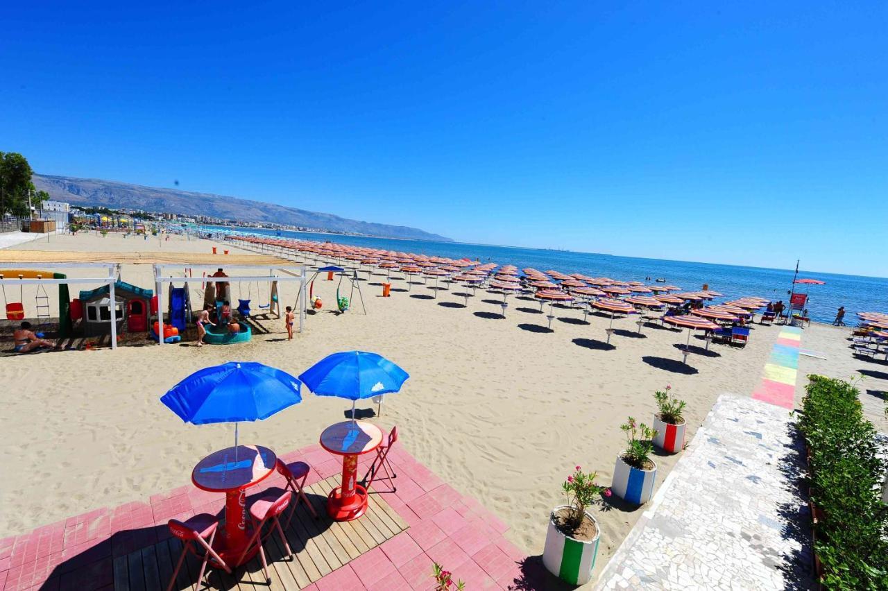Maiorano Boutique Hotel Manfredonia Buitenkant foto