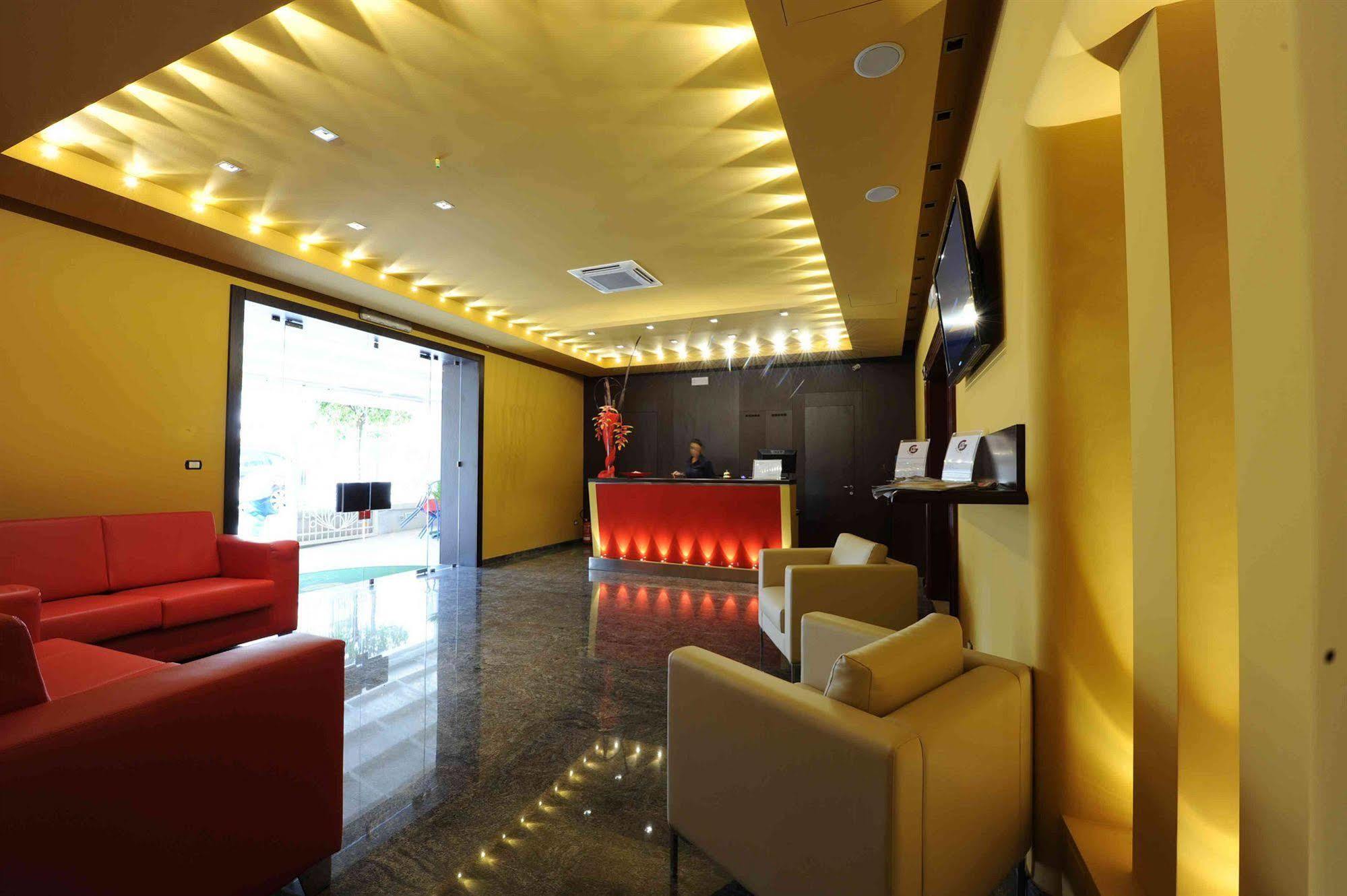 Maiorano Boutique Hotel Manfredonia Buitenkant foto