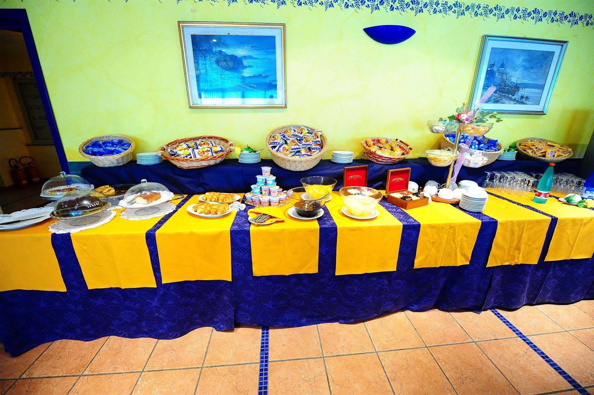 Maiorano Boutique Hotel Manfredonia Buitenkant foto